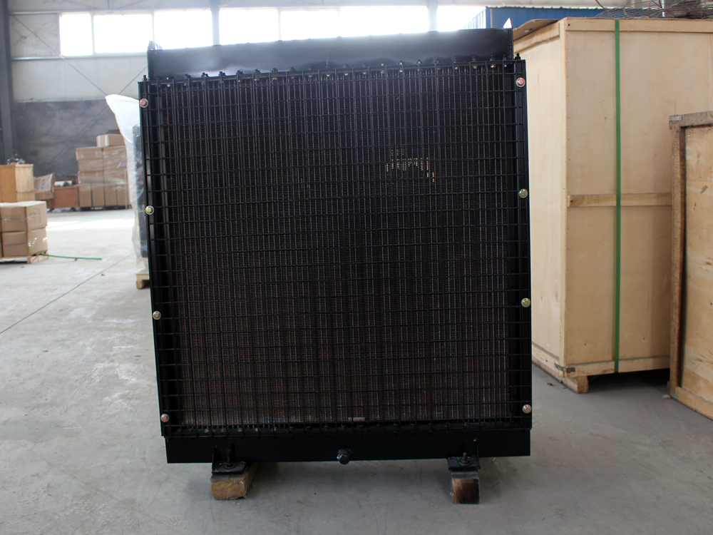 靜壓樁機(jī)液壓油散熱器的使用注意事項